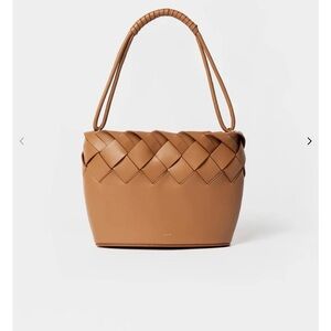 Lupo Ivy Woven shoulder bag in Caramel, New in Box